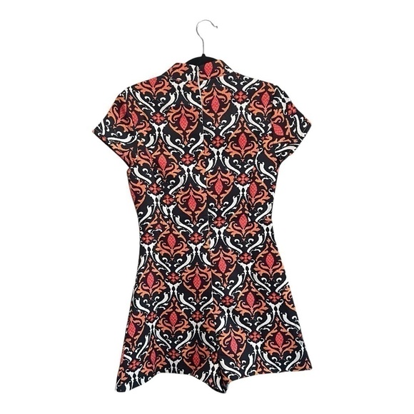 Elliatt Wonderland High Neck Printed
Playsuit, New with Tags - Picture 3 of 9